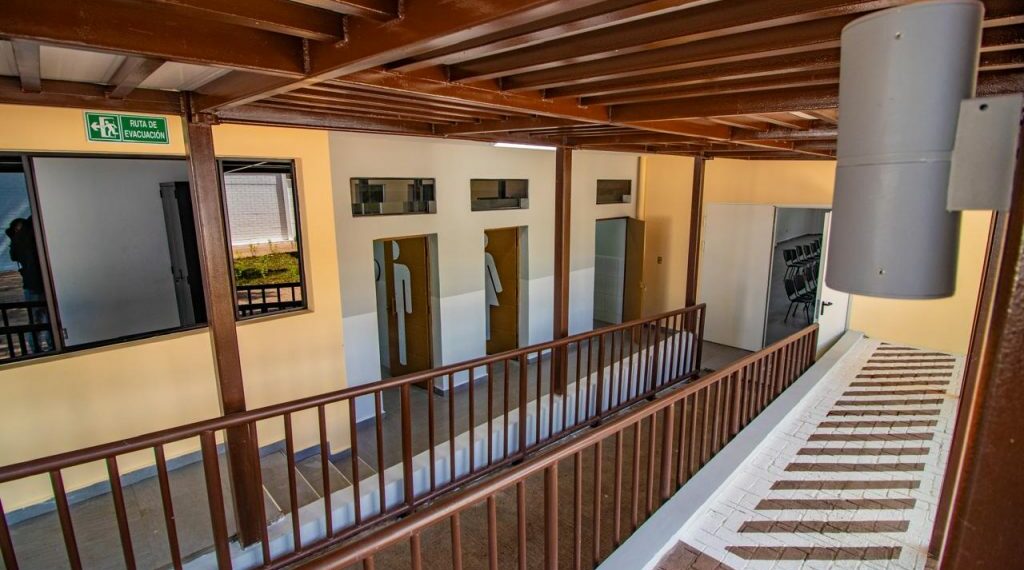 Más de 6,200 habitantes de San Agustín ya cuentan con moderno salón multiusos construido por la DOM mas-de-6200-habitantes-de-san-agustin-ya-cuentan-con-moderno-salon-multiusos-construido-por-la-dom